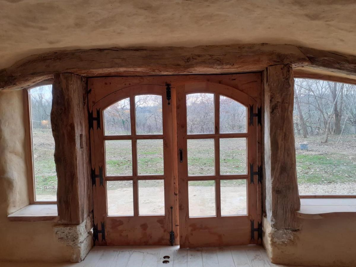 Maison Terre Les Cabanes De Fallot - Sauna Bain-Froid Piscine Naturelle L'isle-Bouzon Екстериор снимка