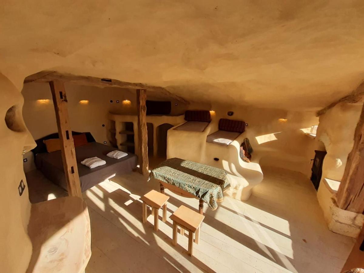 Maison Terre Les Cabanes De Fallot - Sauna Bain-Froid Piscine Naturelle L'isle-Bouzon Екстериор снимка
